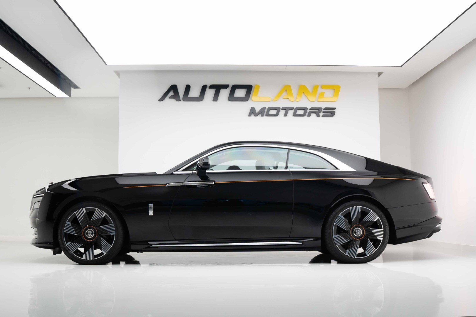 2024 ROLLS ROYCE SPECTRE GCC | VERY HIGH SPEC | WARRANTY AND SERVICE.